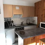 Apartment Coeur De Station Avec Balcon, Proche Pistes - Fr-1-814-9